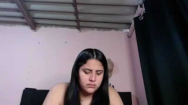 Snapshot of Aurora_0785 chatting on July 14, 2026, 1:06 pm Aurora 0785 online show from July 14, 2026, 1:06 pm