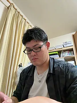 Snapshot of shun_201 chatting on July 2, 2026, 6:52 am shun 201 online show from July 2, 2026, 6:52 am
