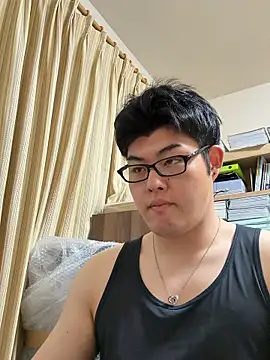 Snapshot of shun_201 chatting on May 5, 2026, 10:07 am shun 201 online show from May 5, 2026, 10:07 am