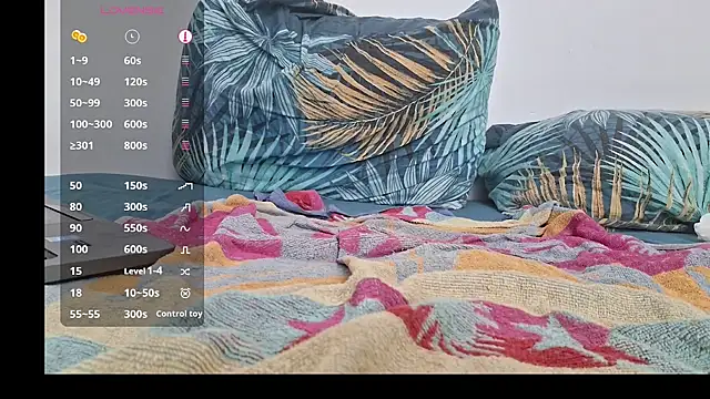 Snapshot of Titeuf_83 chatting on July 9, 2026, 4:28 pm Titeuf 83 online show from July 9, 2026, 4:28 pm