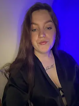 kisaaaaaa online show from April 20, 2026, 3:24 pm