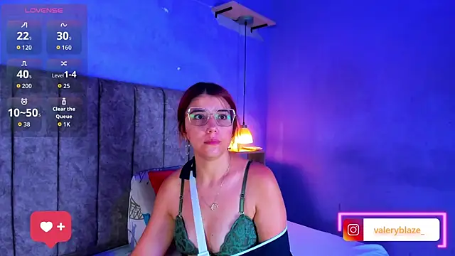 Snapshot of ValeryBlaze_ chatting on June 6, 2026, 7:30 pm ValeryBlaze online show from June 6, 2026, 7:30 pm
