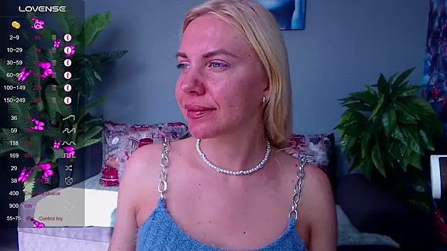 FromRussia online show from July 6, 2026, 2:18 am