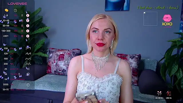 Snapshot of FromRussia chatting on May 28, 2026, 4:20 am FromRussia online show from May 28, 2026, 4:20 am