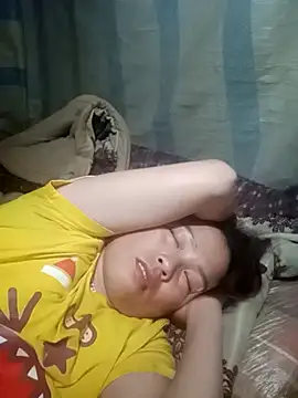 Snapshot of phuongtrinh1 chatting on May 12, 2026, 6:58 pm phuongtrinh1 online show from May 12, 2026, 6:58 pm