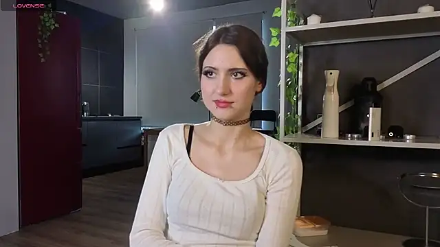Snapshot of lovergirl4me chatting on May 20, 2026, 3:09 pm lovergirl4me online show from May 20, 2026, 3:09 pm