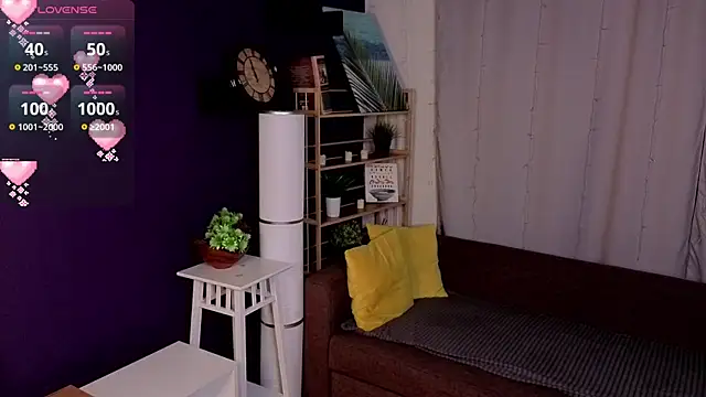 Snapshot of CherieAppel chatting on May 20, 2026, 4:04 pm CherieAppel online show from May 20, 2026, 4:04 pm