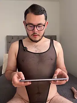 SubBoy bear online show from June 10, 2026, 12:06 pm
