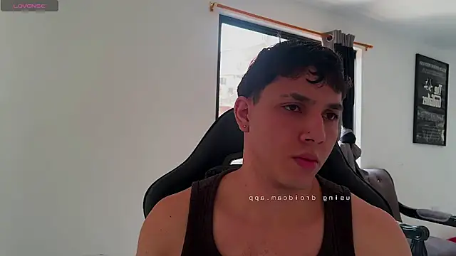 Snapshot of Maxx_valiant chatting on June 30, 2026, 4:18 pm Maxx valiant online show from June 30, 2026, 4:18 pm