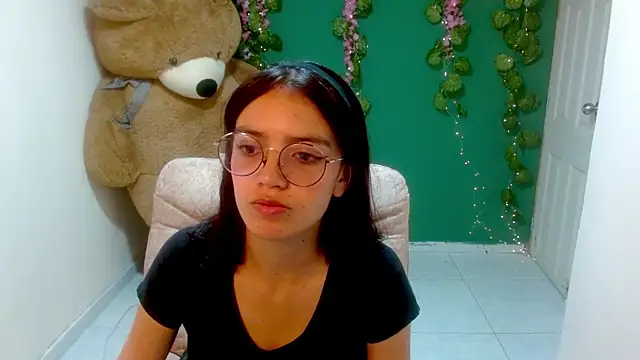jaide16092020 online show from July 8, 2026, 3:24 pm