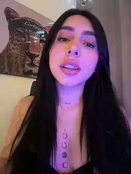 Snapshot of IsabellaNoir_ chatting on June 6, 2026, 9:31 pm IsabellaNoir online show from June 6, 2026, 9:31 pm
