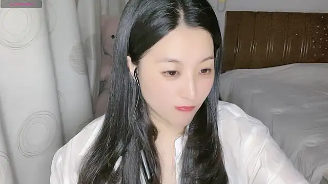 Snapshot of D-Misslu chatting on May 30, 2026, 1:39 pm D-Misslu online show from May 30, 2026, 1:39 pm