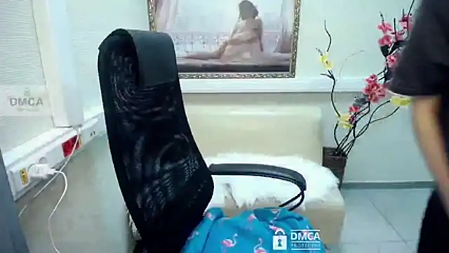  donnaSia  online show from July 31, 2026, 5:29 am
