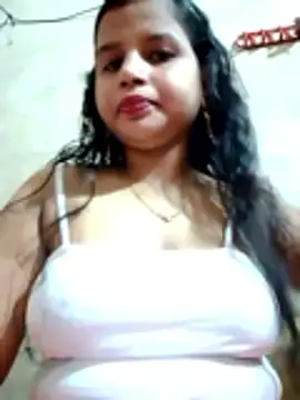 Nigar Hatun online show from May 3, 2026, 5:38 pm