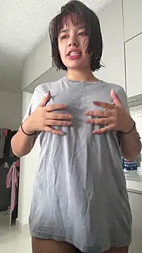 Snapshot of Prissi_rivas2 chatting on May 3, 2026, 6:11 pm Prissi rivas2 online show from May 3, 2026, 6:11 pm