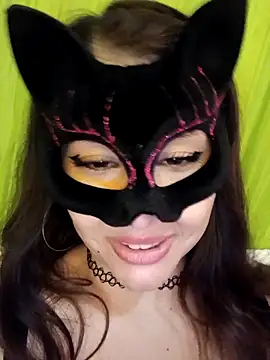 Snapshot of Conejita69n_n chatting on May 6, 2026, 5:22 am Conejita69n n online show from May 6, 2026, 5:22 am