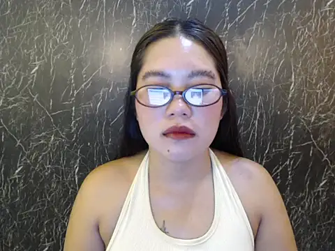 Snapshot of ur_prettychelsie chatting on April 27, 2026, 9:35 pm ur prettychelsie online show from April 27, 2026, 9:35 pm
