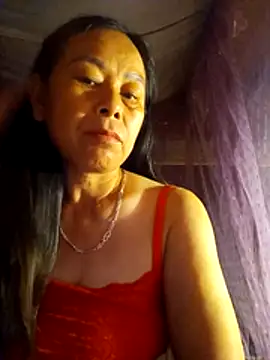 Snapshot of Ari-Na9 chatting on April 28, 2026, 5:06 pm Ari-Na9 online show from April 28, 2026, 5:06 pm