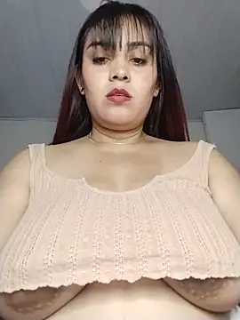 Snapshot of MiaKhaliFFa69 chatting on July 4, 2026, 1:37 pm MiaKhaliFFa69 online show from July 4, 2026, 1:37 pm