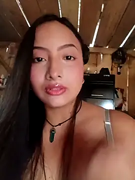 Snapshot of Soffia-zapata chatting on May 14, 2026, 4:59 pm Soffia-zapata online show from May 14, 2026, 4:59 pm