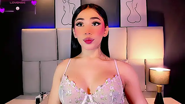Aleisha Beaumont online show from July 17, 2026, 9:34 pm