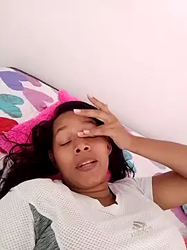 Snapshot of Stefany_03_ chatting on July 1, 2026, 7:36 pm Stefany 03 online show from July 1, 2026, 7:36 pm