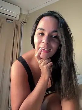circebaby22 online show from May 7, 2026, 8:12 pm