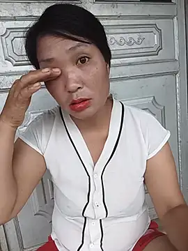 Snapshot of Beola-mi chatting on July 25, 2026, 1:35 am Beola-mi online show from July 25, 2026, 1:35 am