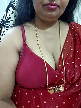 Snapshot of Nayana_456 chatting on July 15, 2026, 11:23 pm Nayana 456 online show from July 15, 2026, 11:23 pm