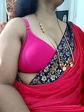Snapshot of Nayana_456 chatting on July 14, 2026, 2:05 am Nayana 456 online show from July 14, 2026, 2:05 am