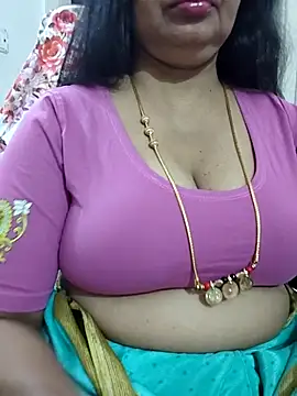 Snapshot of Nayana_456 chatting on July 6, 2026, 3:25 pm Nayana 456 online show from July 6, 2026, 3:25 pm
