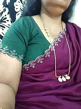 Snapshot of Nayana_456 chatting on July 18, 2026, 2:31 am Nayana 456 online show from July 18, 2026, 2:31 am