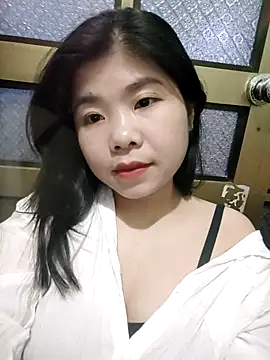 Snapshot of Ayti01 chatting on May 1, 2026, 5:56 am Ayti01 online show from May 1, 2026, 5:56 am