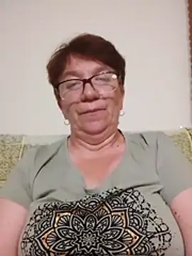 Snapshot of KetQueen101 chatting on July 4, 2026, 8:46 pm KetQueen101 online show from July 4, 2026, 8:46 pm