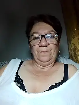 Snapshot of KetQueen101 chatting on July 15, 2026, 8:49 pm KetQueen101 online show from July 15, 2026, 8:49 pm