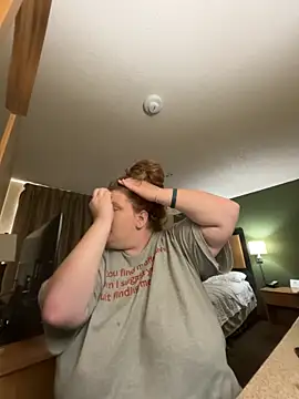 Strawberry256123 online show from April 27, 2026, 6:17 pm