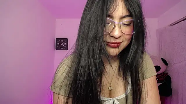 Snapshot of Shilot_ms chatting on May 8, 2026, 2:59 am Shilot ms online show from May 8, 2026, 2:59 am