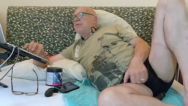 KinkCentral online show from June 29, 2026, 7:57 pm