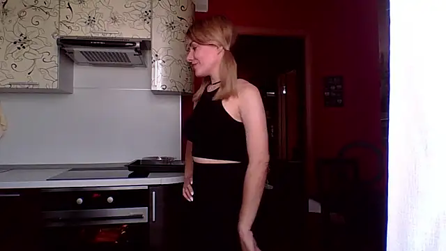 Snapshot of Softy_Aura_ chatting on June 25, 2026, 10:20 am Softy Aura online show from June 25, 2026, 10:20 am