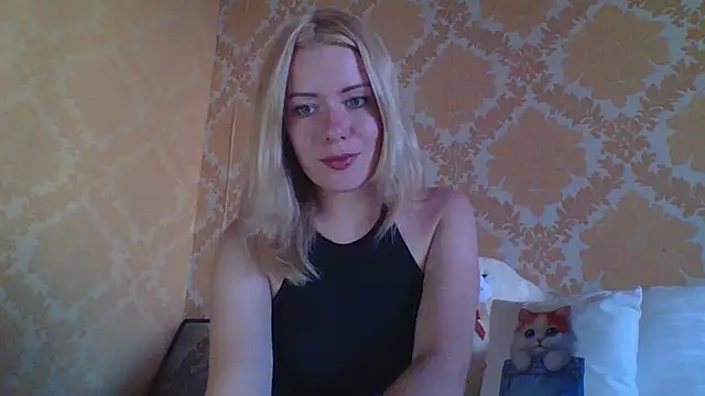 Snapshot of Softy_Aura_ chatting on July 31, 2026, 4:26 pm Softy Aura online show from July 31, 2026, 4:26 pm