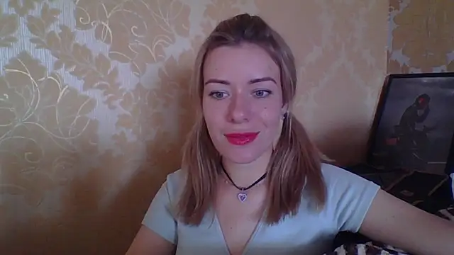 Snapshot of Softy_Aura_ chatting on June 29, 2026, 12:38 pm Softy Aura online show from June 29, 2026, 12:38 pm