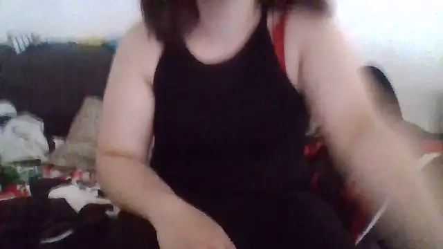 miss16 online show from April 27, 2026, 12:03 pm