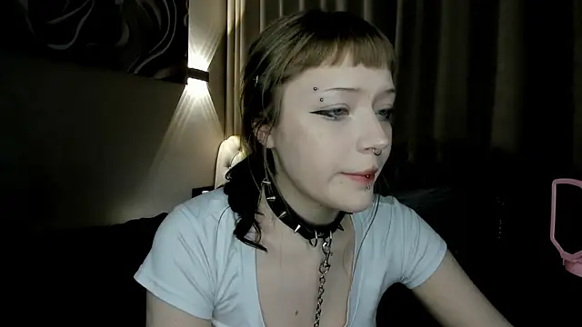 urmelodyy online show from May 21, 2026, 9:12 pm