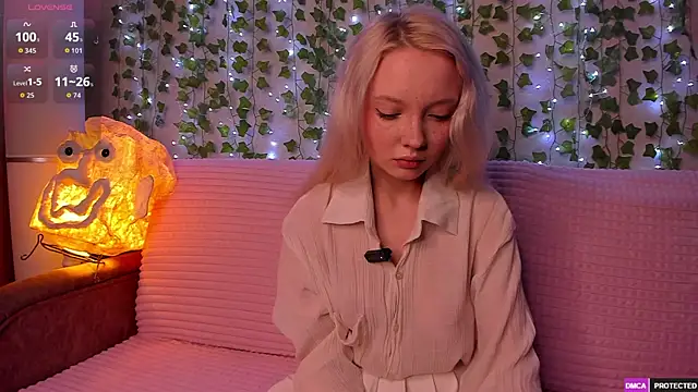  CloudNine  online show from May 18, 2026, 2:12 am