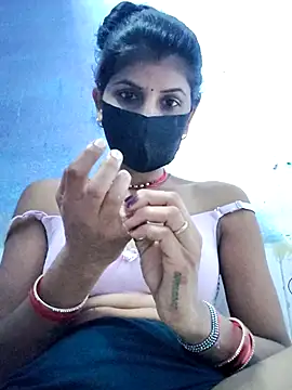 Snapshot of RUHI_1143 chatting on June 3, 2026, 8:48 am RUHI 1143 online show from June 3, 2026, 8:48 am