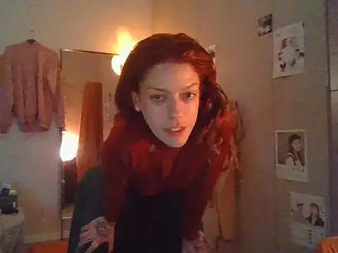 Snapshot of plsmecha chatting on August 4, 2026, 1:21 am plsmecha online show from August 4, 2026, 1:21 am