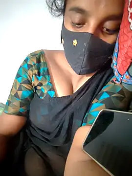 Tamil Hot HoneyBee online show from May 14, 2026, 3:58 am