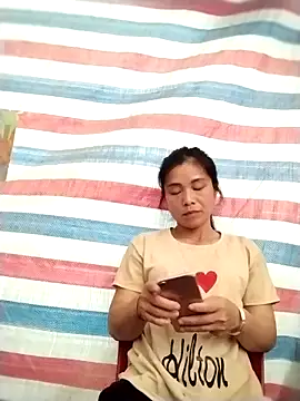 Snapshot of Onie116 chatting on May 7, 2026, 9:56 am Onie116 online show from May 7, 2026, 9:56 am