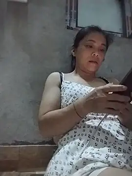 Snapshot of Onie116 chatting on July 21, 2026, 1:56 pm Onie116 online show from July 21, 2026, 1:56 pm