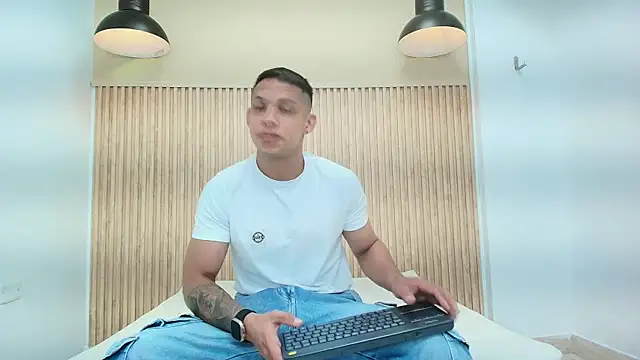 Snapshot of Brandon_Mercuri chatting on May 25, 2026, 12:59 pm Brandon Mercuri online show from May 25, 2026, 12:59 pm